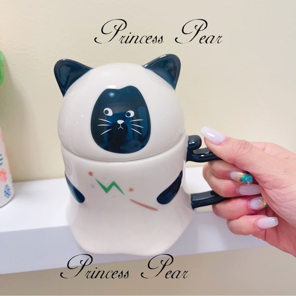 5/ $100 Starbucks Halloween Thailand 2022 White Cat with Lid Mug 12 oz